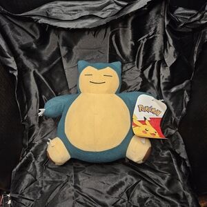 Pokémon Snorlax Plush Toy